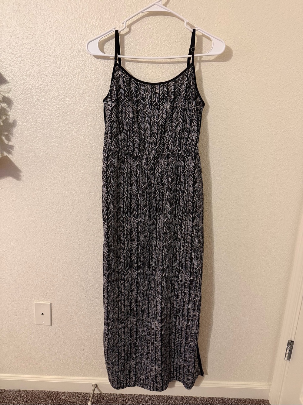 LOFT Black and White Patterned Maxi Dress